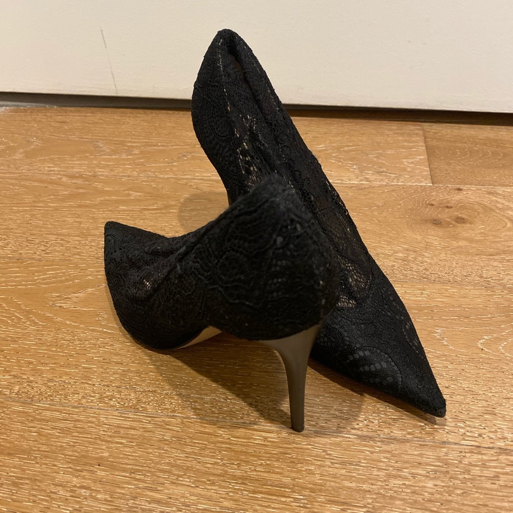 Zara Lace pumps